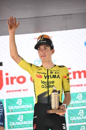03-10-2026 Giro Dell emilia; 2026, Visma - Lease A Bike; Piganzoli, Davide; Bologna - San Luca;