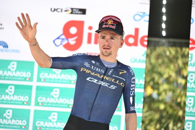 03-10-2026 Giro Dell emilia; 2026, Pinarello - Q36.5; Pidcock, Thomas; Bologna - San Luca;