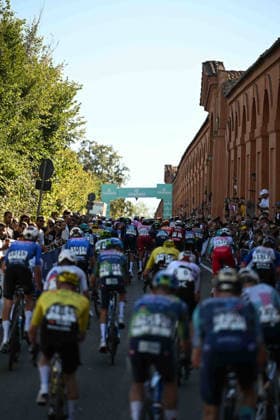 03-10-2026 Giro Dell emilia; Bologna - San Luca; 