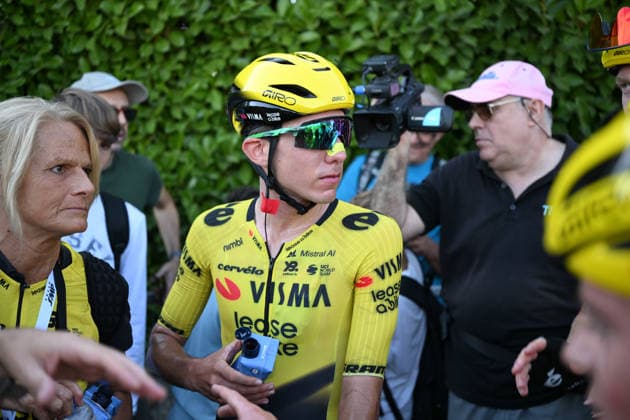 03-10-2026 Giro Dell emilia; 2026, Visma - Lease A Bike; Piganzoli, Davide; Bologna - San Luca;