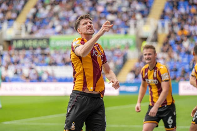 Reading v Bradford City, EFL Sky Bet League 1 Goal! Jake Beesley of Bradford City celebrates as he scores during the EFL Sky Bet League 1 match between Reading and Bradford City at the Select Car Leasing Stadium, Reading, UK on 3 October 2026. Reading Select Car Leasing Stadium Berkshire UK Editorial use only DataCo restrictions apply See www.football-dataco.com , Copyright: xStevexBaileyx PSI-24965-0049