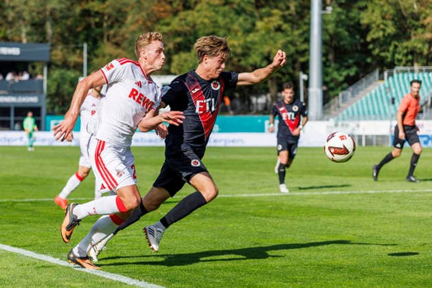 KOELN, GERMANY - OCTOBER 3, 2026: Sebastian Sebulonsen (1. FC Köln, 28) and Tim Kloss (FC Viktoria Köln, 18) during the friendly match between FC Viktoria Köln vs. 1. FC Köln at the Sportpark Hoehenberg on October 3, 2026 in Koeln, Germany. DFL REGULATIONS PROHIBIT ANY USE OF PHOTOGRAPHS AS IMAGE SEQUENCES AND OR QUASI-VIDEO. Nordrhein-Westfalen Germany Copyright: xLeahxKohringx