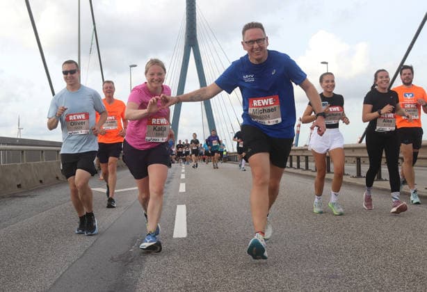 Participants in the 2026 Köhlbrand Bridge Run