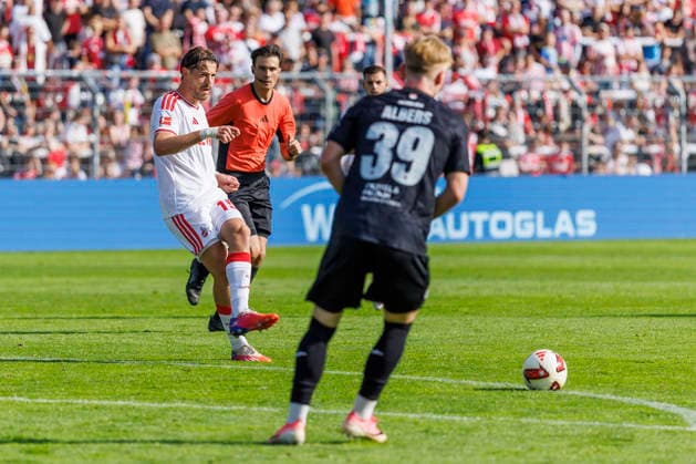 KOELN, GERMANY - OCTOBER 3, 2026: Imad Rondic (1. FC Köln, 15) during the friendly match between FC Viktoria Köln vs. 1. FC Köln at the Sportpark Hoehenberg on October 3, 2026 in Koeln, Germany. DFL REGULATIONS PROHIBIT ANY USE OF PHOTOGRAPHS AS IMAGE SEQUENCES AND OR QUASI-VIDEO. Nordrhein-Westfalen Germany Copyright: xLeahxKohringx