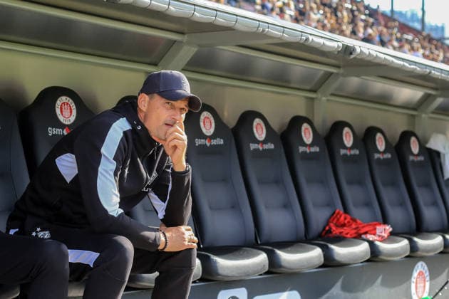 Alexander Blessin, Coach, Gladbach, Germany; Hamburg, Millerntor Stadium; Soccer; Bundesliga 1 and 2; FC St. Pauli, Borussia Mönchengladbach
