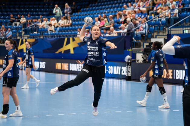HSG Blomberg Lippe GER vs. HC Podravka CRO, Handball, EHF Champions League Women, Group Stage, October 3, 2026, 2026–2027 Season, Lemgo: Maxi Muehlner of HSG Blomberg Lippe, taking 10 goal throws during warm-ups at the Lemgo Phoenix Contact Arena, Germany