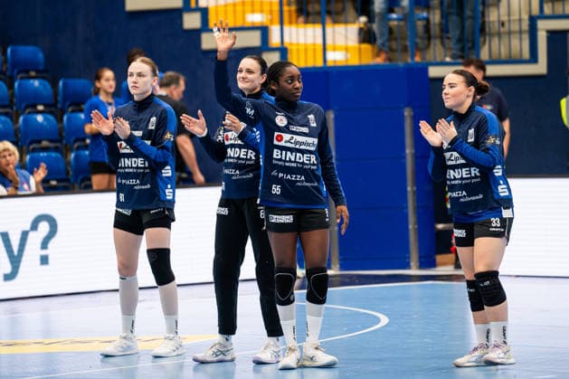 HSG Blomberg Lippe (GER) vs. HC Podravka (CRO), Handball, EHF Champions League Women, Group Stage, October 3, 2026, 2026–2027 Season, Lemgo’s Farrelle Njinkeu of HSG Blomberg Lippe, No. 55, greets the fans at the Lemgo Phoenix Contact Arena in Germany