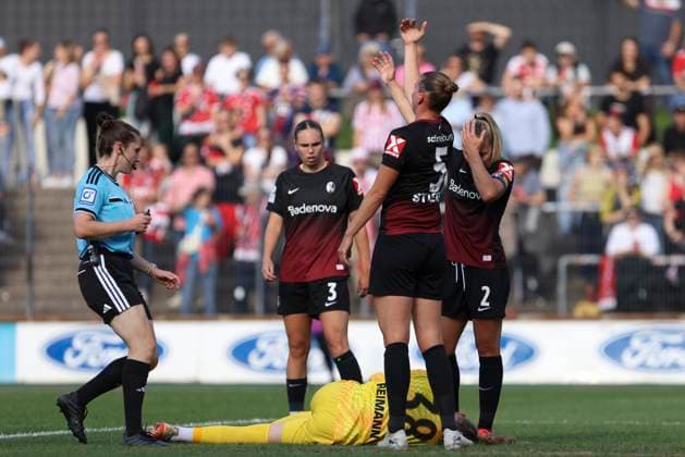 SC Freiburg goalkeeper Anna Reimann lies injured on the ground during the Women s Bundesliga match between 1 FC Köln and SC Freiburg, Franz Kremer Stadium on October 3, 2026, in Cologne, Germany. Photo by Oliver Kaelke, DeFodi Images. SC Freiburg goalkeeper Anna Reimann lies injured on the ground during the Bundesliga match between 1 FC Cologne and SC Freiburg at Franz Kremer Stadium on October 3, 2026 in Cologne, Germany. Photo by Oliver Kaelke, DeFodi Images. DFB and DFL regulations prohibit any use of photographs as image sequences and or quasi-video. Photo by Oliver Kaelke, DeFodi Images.