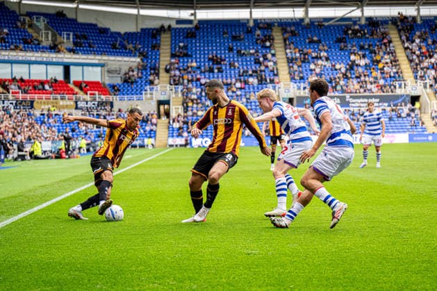 Reading v Bradford City, EFL Sky Bet League 1 Kayden Jackson of Bradford City during the EFL Sky Bet League 1 match between Reading and Bradford City at the Select Car Leasing Stadium, Reading, UK on 3 October 2026. Reading Select Car Leasing Stadium Berkshire UK Editorial use only DataCo restrictions apply See www.football-dataco.com , Copyright: xStevexBaileyx PSI-24965-0060