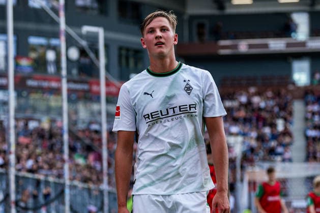 German Soccer: 2. Bundesliga, Bundesliga 1, Friendly Match, 2026–27 Season, FC St. Pauli vs. Borussia Mönchengladbach, Millerntor Stadium, Hamburg, St. Pauli, Jan Leszczynski, Borussia Mönchengladbach, 5 Copyright: xStefanxTrochax