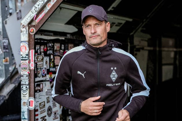 German Soccer: 2. Bundesliga, Bundesliga, Friendly Match, 2026–27 Season, FC St. Pauli vs. Borussia Mönchengladbach, Millerntor Stadium, Hamburg, St. Pauli, Alexander Blessin, Borussia Mönchengladbach, Coach Copyright: xStefanxTrochax