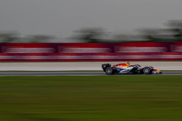 SEPANG, MALAYSIA: Liam Lawson, racing for the Racing Bulls team during the 2026 Formula 1 Bahrain Grand Prix at the Sepang International Circuit in Sepang, Malaysia