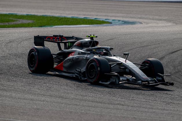 SEPANG, MALAYSIA: Gabriel Bortoleto, racing for the Audi Revolut F1 Team team during the 2026 Formula 1 Bahrain Grand Prix at the Sepang International Circuit in Sepang, Malaysia