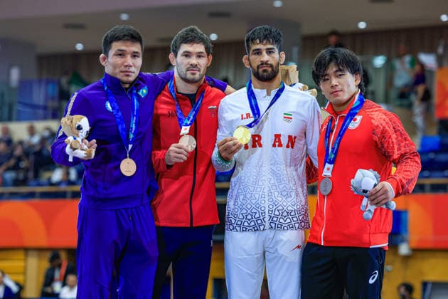 Asian Games Podium: 74kg Freestyle—Gold: Yones Aliakbar Emamichoghaei (IRI); Silver: Yoshinosuke Aoyagi (JPN); Bronze: Viktor Rassadin (TJK) and Nurkozha Kaipanov (KAZ) Copyright: xAmirrezaxAliasgarix