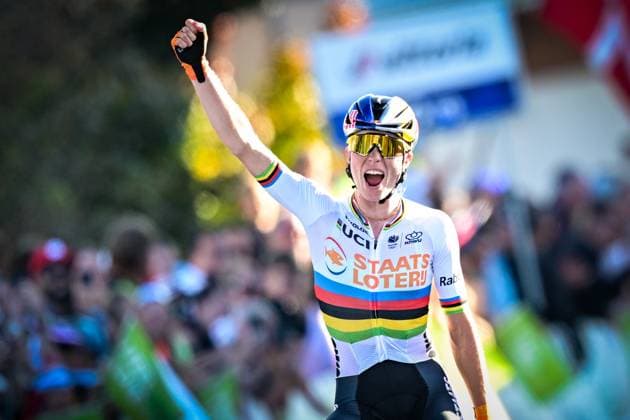 Netherlands Demi Vollering celebrates as she crosses the finish line to win the elite women Road Race race (130 km) at the cycling UEC Road European Championships, in Ljubljana, Slovenia Saturday 3 October 2026. The UEC Road European Championships are taking place from 02 to 07 October in Ljubljana, Slovenia. DAVIDxPINTENS  x188624406x