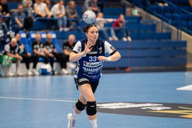 HSG Blomberg Lippe (GER) vs. HC Podravka (CRO), Handball, EHF Champions League Women, Group Stage, October 3, 2026, 2026–2027 Season, Lemgo: Elin Magnusdottir of HSG Blomberg Lippe, No. 33, building up play at the Lemgo Phoenix Contact Arena in Germany
