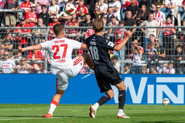 Thijs Dalinga (1, FC Cologne), 27, tries to get the ball in a tackle with Tim Kloss (18, Viktoria Cologne) and gets injured in the process. FC Viktoria Cologne vs. FC Hansa Rostock, Soccer, 3rd Division, Matchday 5, 2026–2027 season, September 11, 2026 DFL DFB regulations prohibit any use of photographs as image sequences and or quasi-video FC Viktoria Cologne vs. FC Hansa Rostock, soccer, 3. Liga, Matchday 5, 2026–2027 season, September 11, 2026, Cologne Copyright: xEibner-Pressefoto ThomasxHaeslerx EP_THR