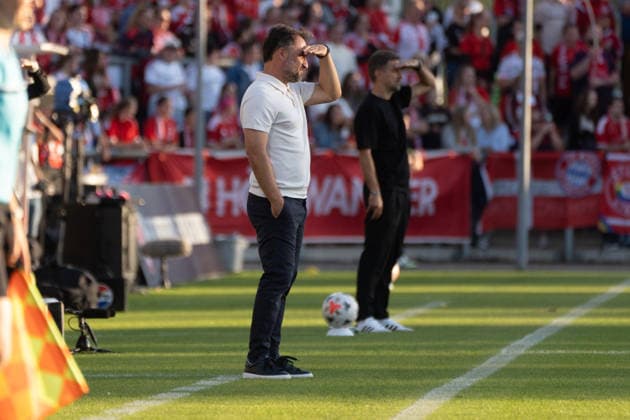 October 3, 2026, xhfmx, Soccer Google Pixel Women s Bundesliga, Eintracht Frankfurt vs. FC Bayern Munich, Jose Barcala, coach of FC Bayern Munich, Niko Arnautis, coach of Eintracht Frankfurt, Frankfurt am Main