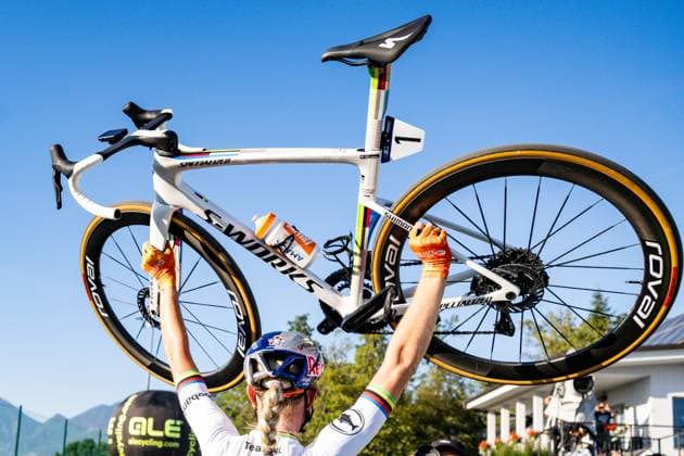 Netherlands Demi Vollering celebrates after winning the elite women Road Race race (130 km) at the cycling UEC Road European Championships, in Ljubljana, Slovenia Saturday 3 October 2026. The UEC Road European Championships are taking place from 02 to 07 October in Ljubljana, Slovenia. DAVIDxPINTENS x188626813x