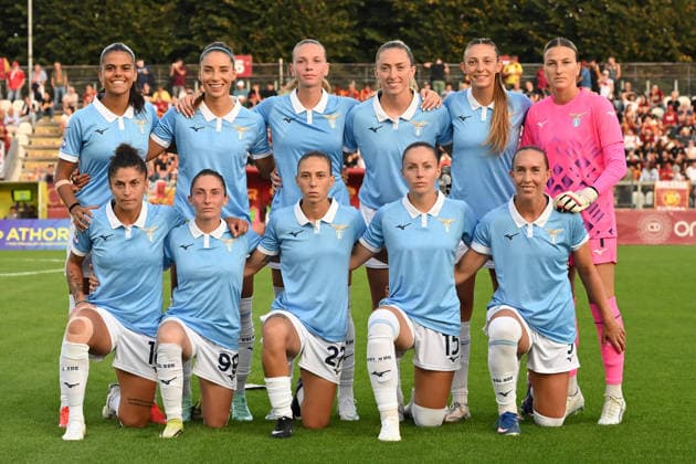 SOCCER - Women s Serie A - AS Roma vs. SS Lazio Women Photo by IPA ABACAPRESS.COM89263546 - S.S. Lazio Women players pose for a team photo during the Serie A Women Athora match on Matchday 2 between A.S. Roma and S.S. Lazio Women at the Tre Fontane Stadium on October 3, 2026, in Rome, Italy. Rome Italy Copyright: xIPAxSport ABACAx