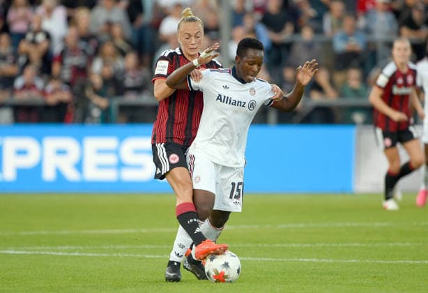 October 3, 2026, xhbx, Soccer Google Pixel Women s Bundesliga, Eintracht Frankfurt vs. FC Bayern Munich, Hanna Bennison (Eintracht Frankfurt Women s Team), Bernadette Amani (FC Bayern Munich Women s Team), Frankfurt am Main