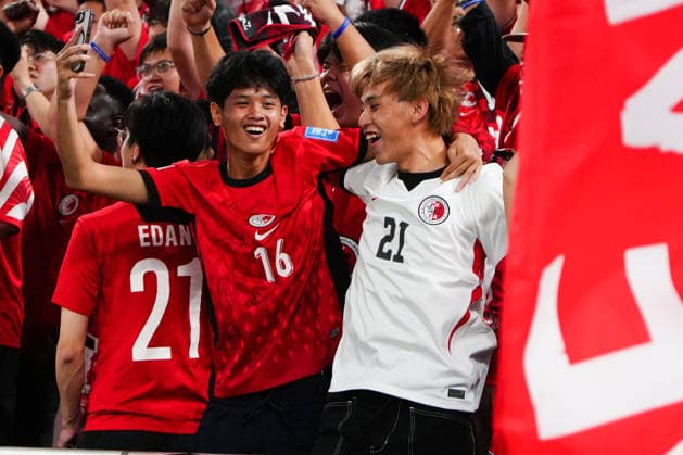 HONG KONG-SPORTS ASEAN-CUP Hong Kong, China supporters cheer for their team during the FIFA ASEAN Challenge Cup final against Cambodia at Kai Tak Stadium in Hong Kong on October 3, 2026. (Photo by Zulu Lo TMHK via Nexpher Images) Hong Kong