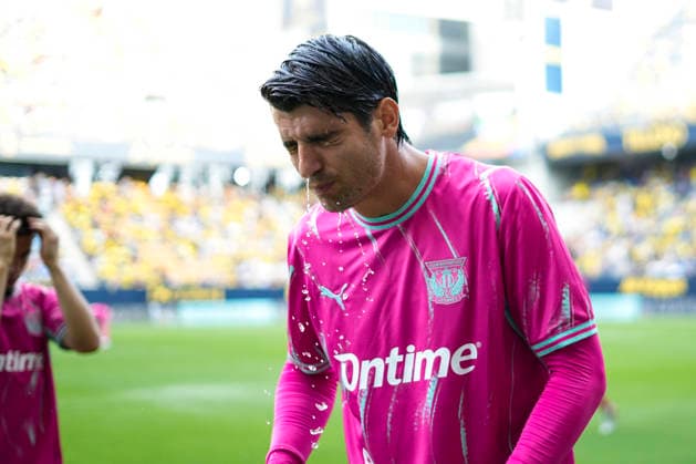 October 3, 2026, Cadiz, Cadiz, Spain: Alvaro Morata of CD Leganes sprays water in his face during the Spanish league, LaLiga Hypermotion, football match played between Cadiz CF and CD Leganes at JP Financial stadium on October 3, 2026, in Cadiz, Spain. Cadiz Spain - ZUMAa181 20261003_zaa_a181_021 Copyright: xJoaquinxCorcherox
