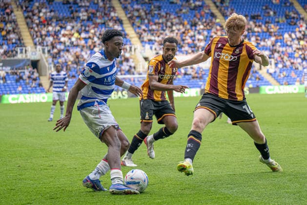 Reading v Bradford City, EFL Sky Bet League 1 Kyreece Lisbie of Reading FC during the EFL Sky Bet League 1 match between Reading and Bradford City at the Select Car Leasing Stadium, Reading, UK on 3 October 2026. Reading Select Car Leasing Stadium Berkshire UK Editorial use only DataCo restrictions apply See www.football-dataco.com , Copyright: xStevexBaileyx PSI-24965-0086