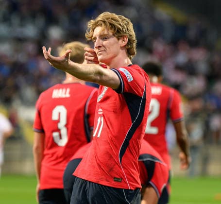 03 October 2026 - Croatia v England - UEFA Nations League - Stadion HNK - Rijeka - Croatia. Croatia v England - UEFA Nations League - Stadion HNK - Rijeka - Croatia. England s Anthony Gordon celebrates his goal. Picture : Mark Pain RIJEKA CROATIA Copyright: xMarkxPainx