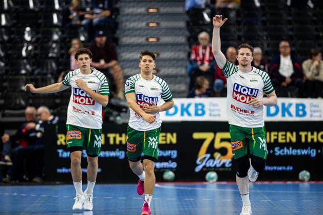 Opel HBL SG Flensburg Handewitt vs. FRISCH AUF Göppingen, October 3, 2026: Team Frisch auf Göppingen during warm-ups for the Opel HBL SG Flensburg Handewitt vs. FRISCH AUF Göppingen game at GGW Arena on October 3, 2026 Copyright: xBEAUTIFULxSPORTS MarioxM.xKobergx