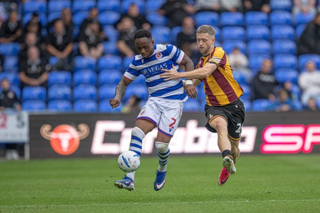 Reading v Bradford City, EFL Sky Bet League 1 Udoka Godwin-Malife of Reading FC during the EFL Sky Bet League 1 match between Reading and Bradford City at the Select Car Leasing Stadium, Reading, UK on 3 October 2026. Reading Select Car Leasing Stadium Berkshire UK Editorial use only DataCo restrictions apply See www.football-dataco.com , Copyright: xStevexBaileyx PSI-24965-0123