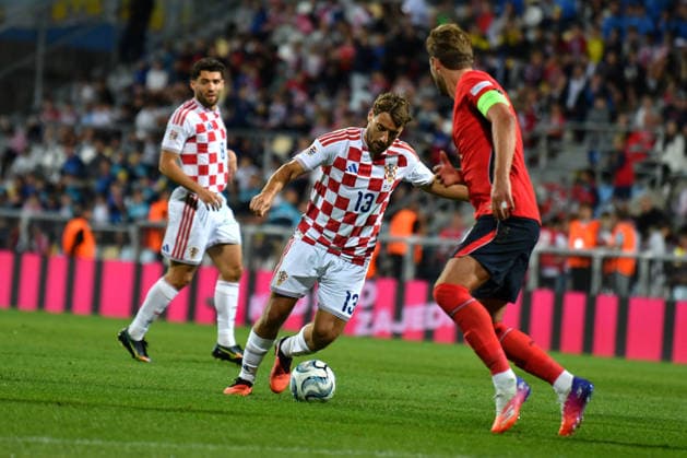 RIJEKA, CROATIA - OCTOBER 03: Nikola Vlasic of Croatia (C) in action against Harry Kane of England (R) during the UEFA Nations League, League A Group A3, match between Croatia and England at Stadion Rujevica, Rijeka on October 03, 2026 in Rijeka, Croatia. (Photo by Natasa Kupljenik Sports Press Photo). Copyright: xNatasaxKupljenikx xSPPx Sportspressphoto_SPR244614