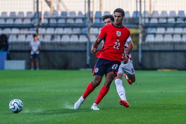 Rijeka 03.10.2026. PIlka nozna UEFA Liga Narodow sezon 2026 2027 kolejka 3 mecz: Chorwacja - Anglia --- Football UEFA Nations League season 2026 2027 round 3 match: Croatia - England nz Jarell Quansah Fot. Kacper Staniec NEWSPIX.PL --- newspix.pl POLAND OUT!