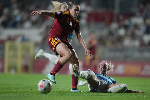 Roma™s Alice Corelli Lazio™s Megan Connolly during the Serie A Women soccer match between Roma and Lazio at the Rome s Tre Fontane stadium, Italy - Saturday October 3, 2026 - Soccer ( Photo by Alfredo Falcone LaPresse )  Copyright: xAlfredoxFalcone LaPressex