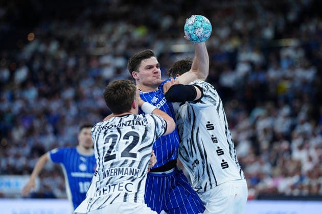 Rasmus Ankermann, THW Kiel, 22; Kay Smits, VfL Gummersbach, 31; Hendrik Pekeler, THW Kiel, 61 (GER); THW Kiel vs. VfL Gummersbach, Handball, 1st Bundesliga, Matchday 7, 2026–2027 season, October 3, 2026 GER, THW Kiel vs. VfL Gummersbach, Handball, 1st Bundesliga, Matchday 7, 2026–2027 season, October 3, 2026, Kiel Copyright: xEibner-Pressefoto MarcelxvonxFehrnx EP_MFN