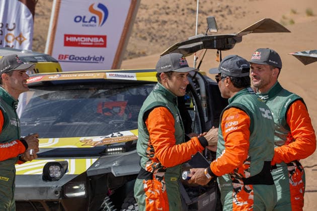 W2RC - RALLYE DU MAROC 2026 MORAES Lucas (bra), Dacia Sandrider, The Dacia Sandriders, FIA W2RC, ULT T1+, action, portrait Finisher podium, portrait during the Stage 5 of the Rallye du Maroc 2026, 4th round of the 2026 WR2C Championship from October 3, 2026 around Zagora, Morocco - AgadirMorocco  Copyright: xPauloxMariax
