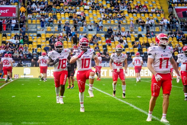 The Potsdam Royals during warm-ups: Dresden Monarchs vs. Potsdam Royals, American Football, German Football League, GFL Bowl, 2026 Season, October 3, 2026 Dresden Monarchs vs. Potsdam Royals, American Football, German Football League, GFL Bowl, 2026 Season, March 10, 2026, Dresden Copyright: xEibner-Pressefoto PiaxSchindlerx EP_PSR
