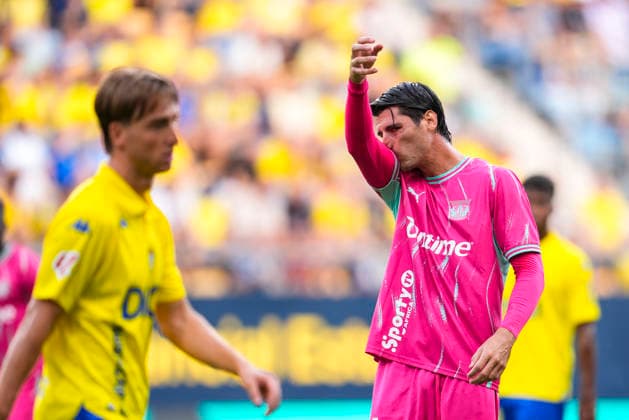 October 3, 2026, Cadiz, Cadiz, Spain: Alvaro Morata of CD Leganes gestures during the Spanish league, LaLiga Hypermotion, football match played between Cadiz CF and CD Leganes at JP Financial stadium on October 3, 2026, in Cadiz, Spain. Cadiz Spain - ZUMAa181 20261003_zaa_a181_040 Copyright: xJoaquinxCorcherox