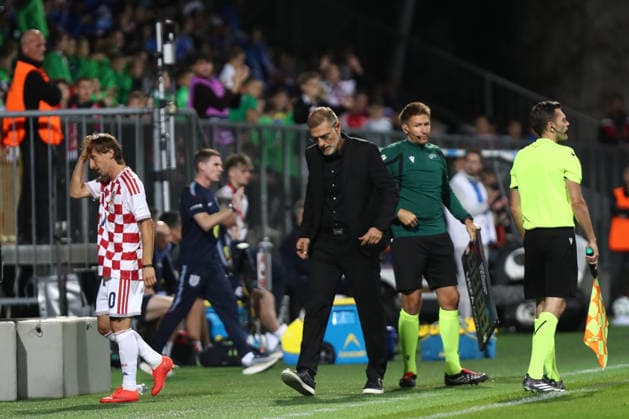Rijeka, Croatia, 3rd October 2026. UEFA Nations League. Matchday 3, Group A3. Croatia v England at Rujevica, Rijeka. Luka MODRIC (10) and Slaven BILIC. Croatia v England, UEFA Nations League.