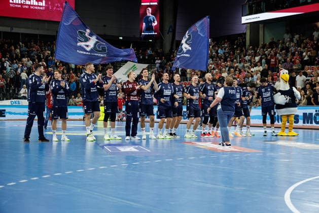 Opel HBL SG Flensburg Handewitt vs. FRISCH AUF Göppingen, Oct. 3, 2026: Celebrations after the victory. SG Flensburg Handewitt Opel HBL SG Flensburg Handewitt vs. FRISCH AUF Göppingen, GGW Arena on Oct. 3, 2026 Copyright: xBEAUTIFULxSPORTS MarioxM.xKobergx