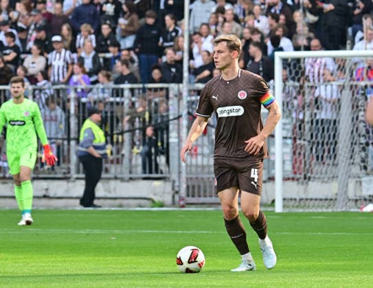 October 3, 2026, GER Soccer, Men, Bundesliga, Friendly Match, 2026–2027 Season, Hamburg, FC St. Pauli vs. Borussia Mönchengladbach, Individual Play, Landscape Format, David Nemeth, Pauli 04. DFB and DFL regulations prohibit any use of photographs as image sequences and or quasi-video. Hamburg, Millerntorstadion, Hamburg, Germany Copyright: xnordphotoxGmbH xWitkex