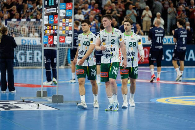 Opel HBL SG Flensburg Handewitt vs. FRISCH AUF Göppingen, October 3, 2026: Team Frisch auf Göppingen after the game between Opel HBL SG Flensburg Handewitt and FRISCH AUF Göppingen at the GGW Arena on October 3, 2026 Copyright: xBEAUTIFULxSPORTS MarioxM.xKobergx