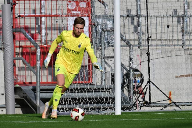 October 3, 2026, GER Soccer, Men, Bundesliga, Friendly Match, 2026–2027 Season, Hamburg, FC St. Pauli vs. Borussia Mönchengladbach, individual play, landscape orientation, goalkeeper Daniel Batz, BMG Gladbach 33. DFB and DFL regulations prohibit any use of photographs as image sequences and or quasi-video. Hamburg, Millerntorstadion, Hamburg, Germany Copyright: xnordphotoxGmbH xWitkex