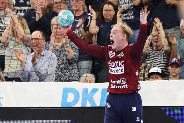 October 3, 2026, xBHAx, Handball, Opel HBL, 2026–2027 season, 1st HBL, SG Flensburg Handewitt vs. FRISCH AUF Göppingen, GGW Arena—Simon Möller of SG Flensburg Handewitt celebrating, 30 Schleswig-Holstein, Germany