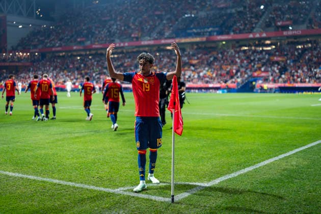 Spain v Czechia - UEFA Nations League 2026 27 Group A3 MD3 OVIEDO, SPAIN - OCTOBER 3: Lamine Yamal of Spain celebrates his goal during the UEFA Nations League 2026 27 group phase match between Spain and Czechia at Estadio Carlos Tartiere on October 3, 2026 in Oviedo, Spain. Oviedo Estadio Carlos Tartiere Oviedo Spain Copyright: xAlbertoxGardinx AGardin_20261003_Foot_Spa_Cze_0145
