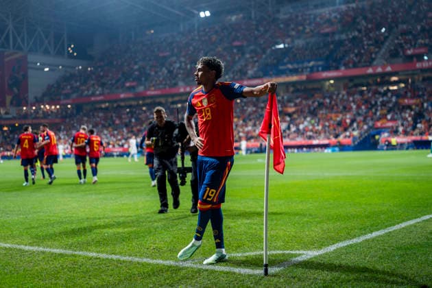 Spain v Czechia - UEFA Nations League 2026 27 Group A3 MD3 OVIEDO, SPAIN - OCTOBER 3: Lamine Yamal of Spain celebrates his goal during the UEFA Nations League 2026 27 group phase match between Spain and Czechia at Estadio Carlos Tartiere on October 3, 2026 in Oviedo, Spain. Oviedo Estadio Carlos Tartiere Oviedo Spain Copyright: xAlbertoxGardinx AGardin_20261003_Foot_Spa_Cze_0148