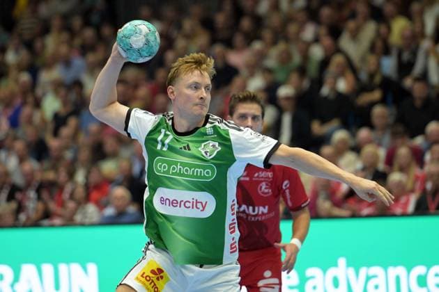 August Pedersen of TSV Hannover Burgdorf 17 taking a shot, GER, MT Melsungen vs. TSV Hannover Burgdorf, handball, 1st Bundesliga, Matchday 7, 2026–2027 season, October 3, 2026, GER, MT Melsungen vs. Hannover Burgdorf, Handball, 1st Bundesliga, Matchday 7, 2026–2027 season, October 3, 2026, Kassel Copyright: xEibner-Pressefotox xRolandxSippelx EP_RSL