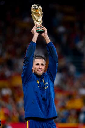 Spain v Czechia - UEFA Nations League 2026 27 Group A3 MD3 OVIEDO, SPAIN - OCTOBER 3: Rodri of Spain lifts the FIFA World Cup, WM, Weltmeisterschaft, Fussball trophy in the stadium before the UEFA Nations League 2026 27 group phase match between Spain and Czechia at Estadio Carlos Tartiere on October 3, 2026 in Oviedo, Spain. Oviedo Estadio Carlos Tartiere Oviedo Spain Copyright: xAlbertoxGardinx AGardin_20261003_Foot_Spa_Cze_0178