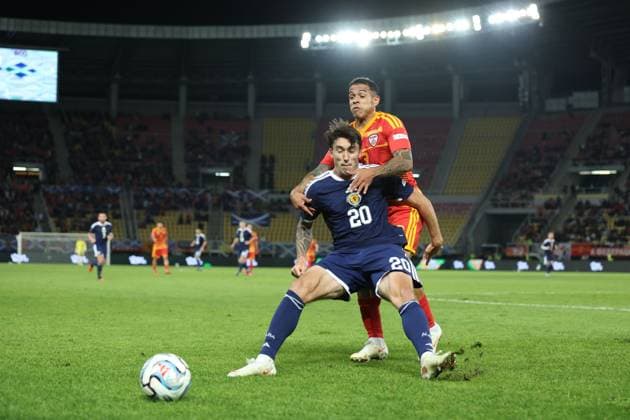 Kieron Bowie of Scotland and Sebastian Herrera of North Macedonia in action. North Macedonia v Scotland, UEFA Nations League, Football, Nacionalna Arena Tose Proeski, Skopje, North Macedonia - 03 Oct 2026Skopje Nacionalna Arena Tose Proeski North Macedonia  Copyright: xNikolaxKrstic Shutterstockx 17184131df