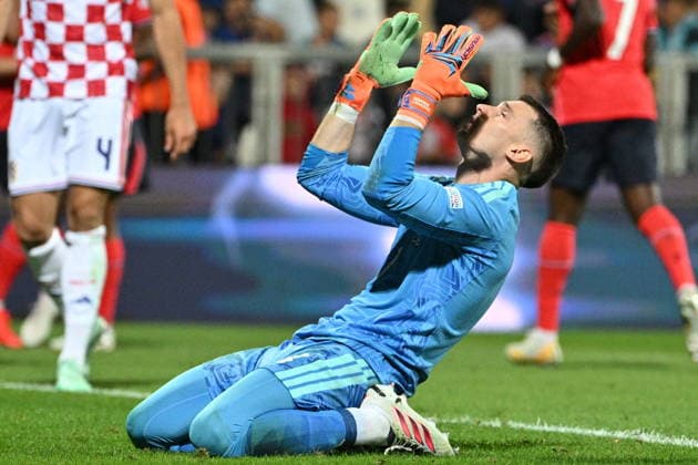 Croatia, Rijeka, 03.10.2026. Rujevica Stadium. UEFA Nations League, football match: Croatia - England. Pictured: Dominik Livakovic. In the photo: Damir Krajac CROPIX Copyright: xxDamirxKrajacx hrvatska_engleska98-031026